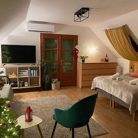Panorama Wine & Chill Daire Hévíz Dış mekan fotoğraf